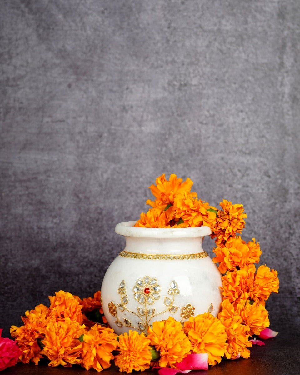 Marble Handcrafted Decorative Inlay Pot — false