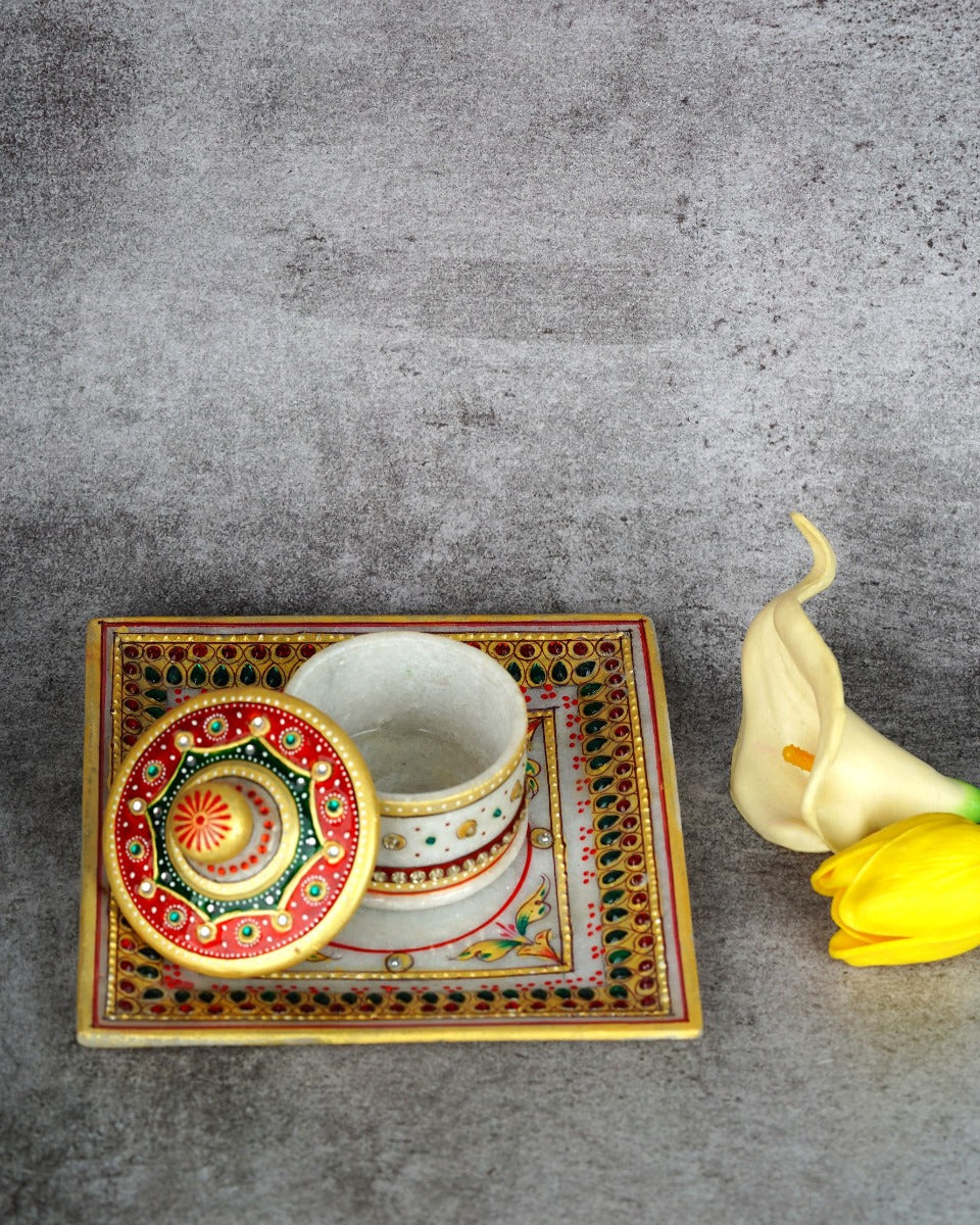 Marble Handcrafted Container Box with Tray — false