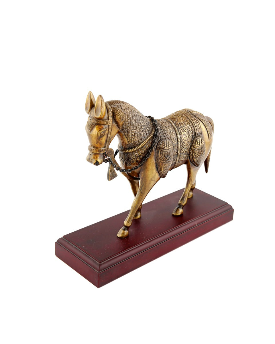 Brass Handcrafted Bridal Horse Brown Finish 6" — false
