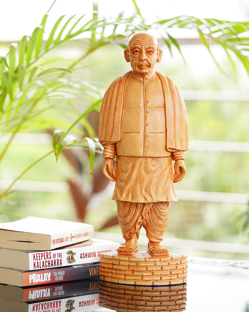 Sardar Vallabhbhai Patel Hand-Carved Wooden Statue — false
