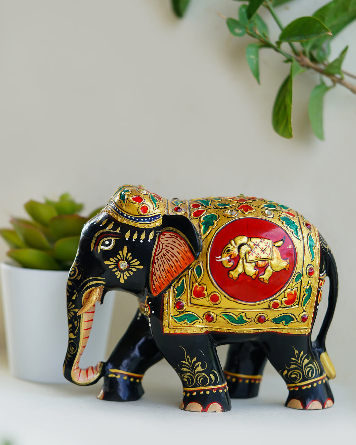 Handpainted Wooden Elephant Sculpture "The Gaja" — 6 inch, Black