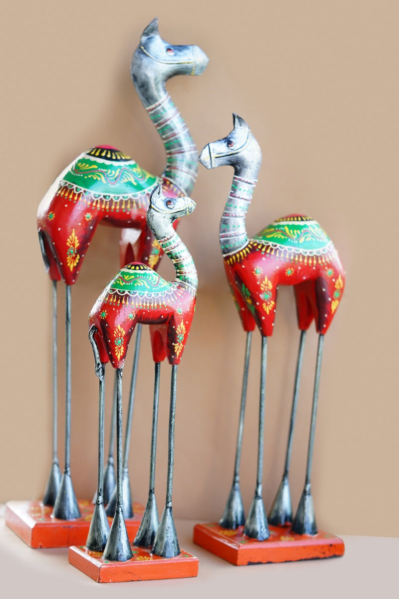 Metal Camel Decorative Showpiece — false