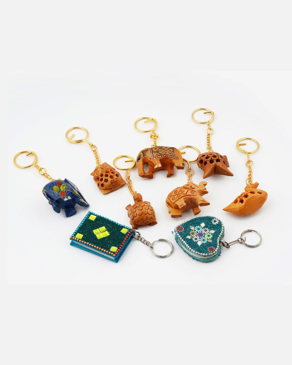 Handcrafted Assorted Key Chain - Pack of 50 — false