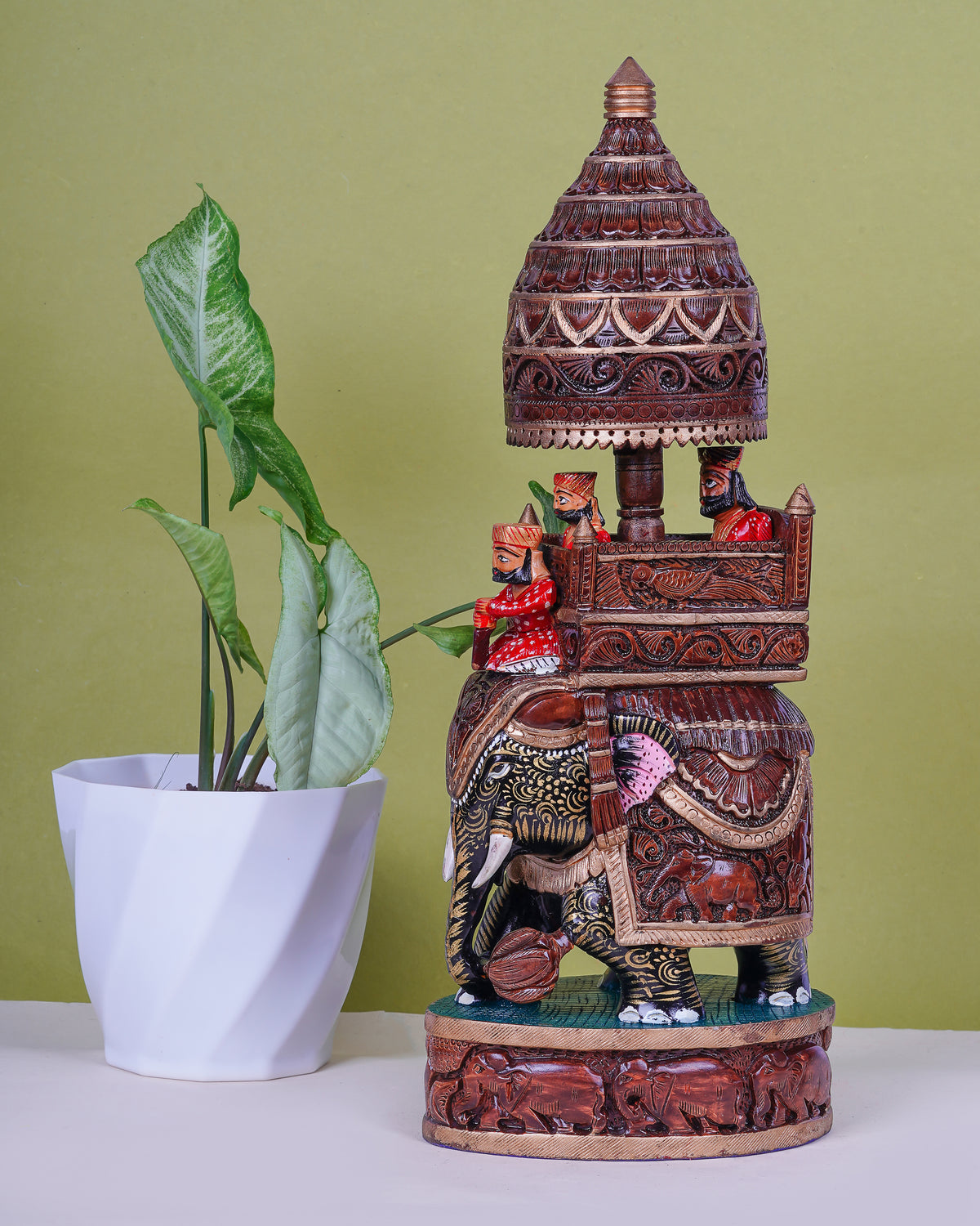 Wooden Antique Elephant Ambari — 8 inch