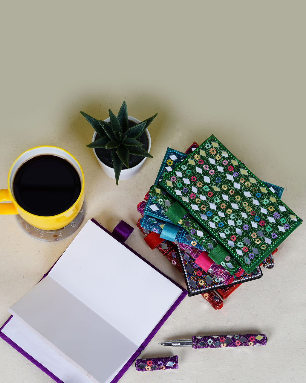 Handcrafted Lac Diary with Pen - Pack of 5 — 5 inch