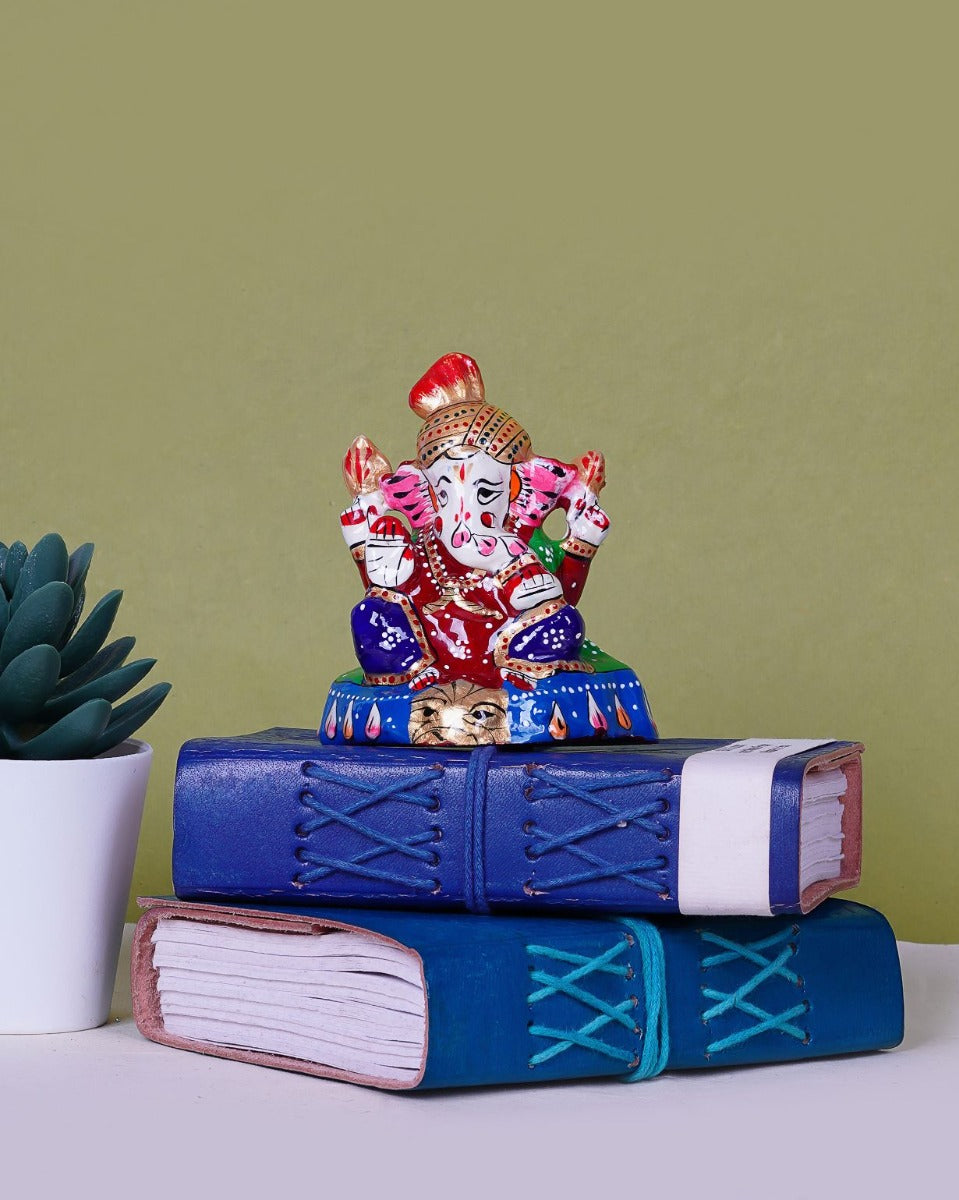 Metal Handcrafted Lord Ganesha — false
